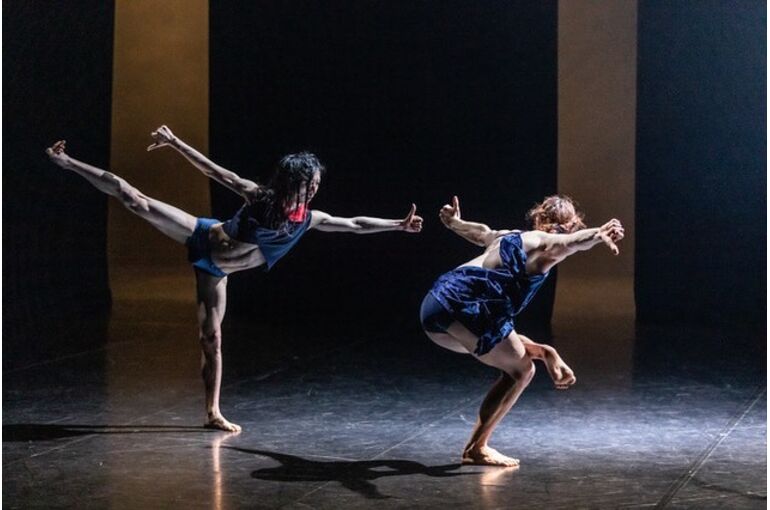 ©VictorTonelli, Lovetrain2020 by EGD